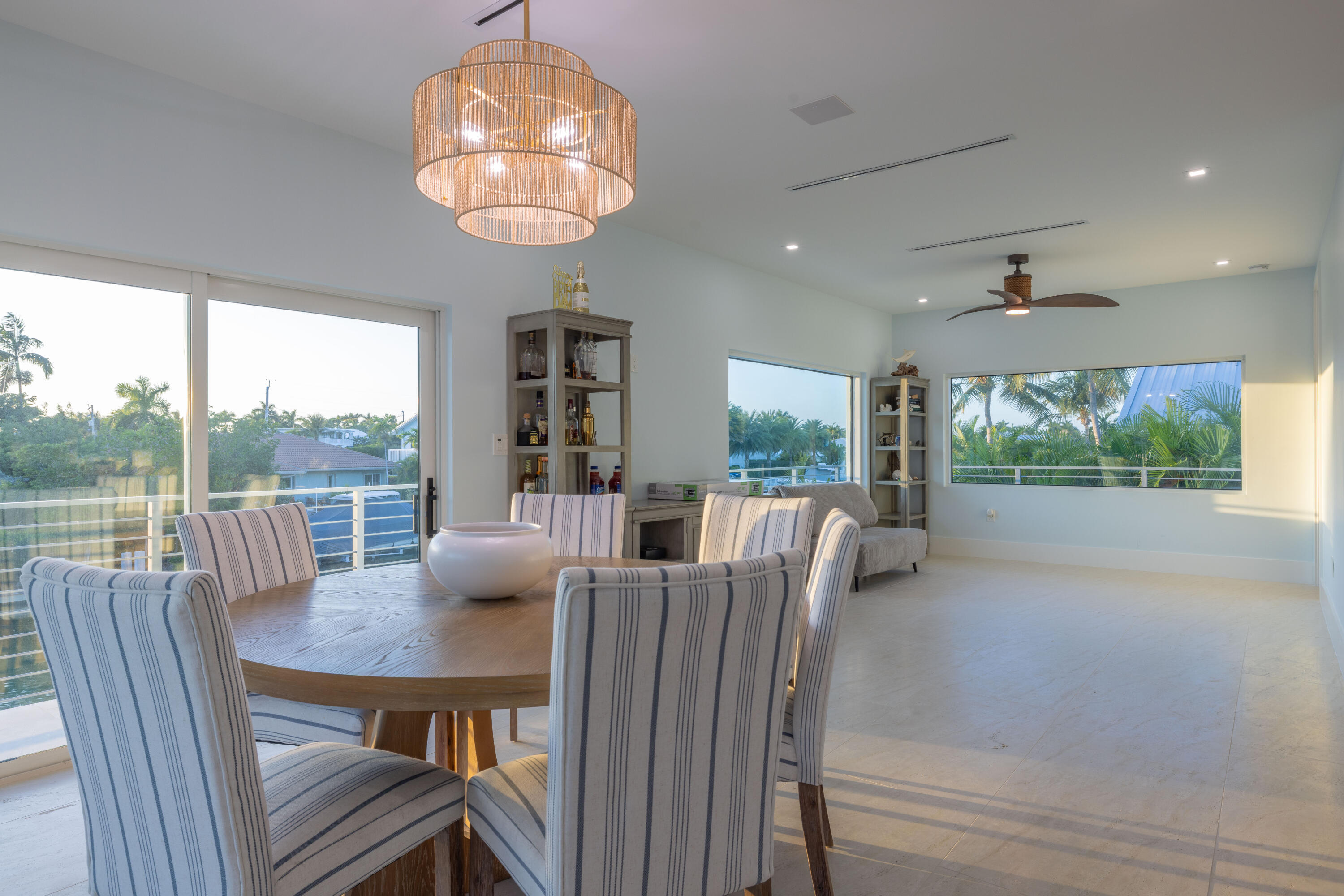 241 12th Street Key Colony Beach, FL 33051 - Photo 34 of 74 Dining Room