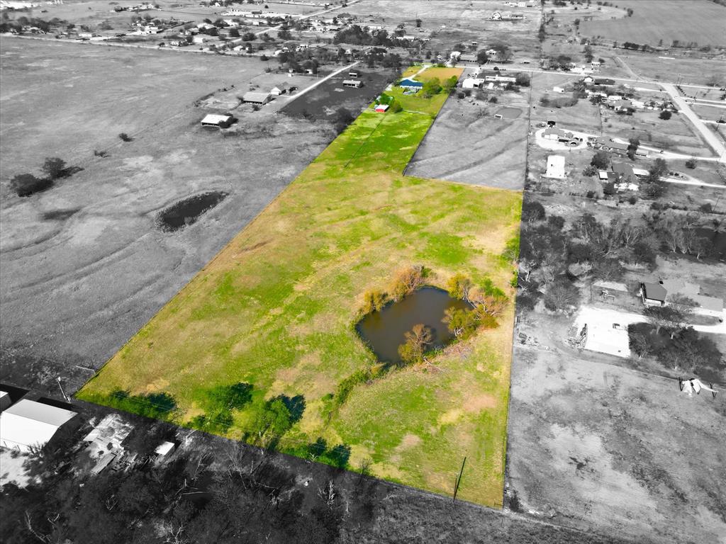 3873 Lois Road East Sanger, TX 76266 - Photo 37 of 40 Aerial view of 10 acres