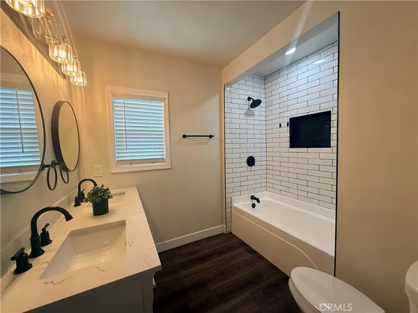 $3,250 | 3688 Taft Street, Riverside, CA 92503