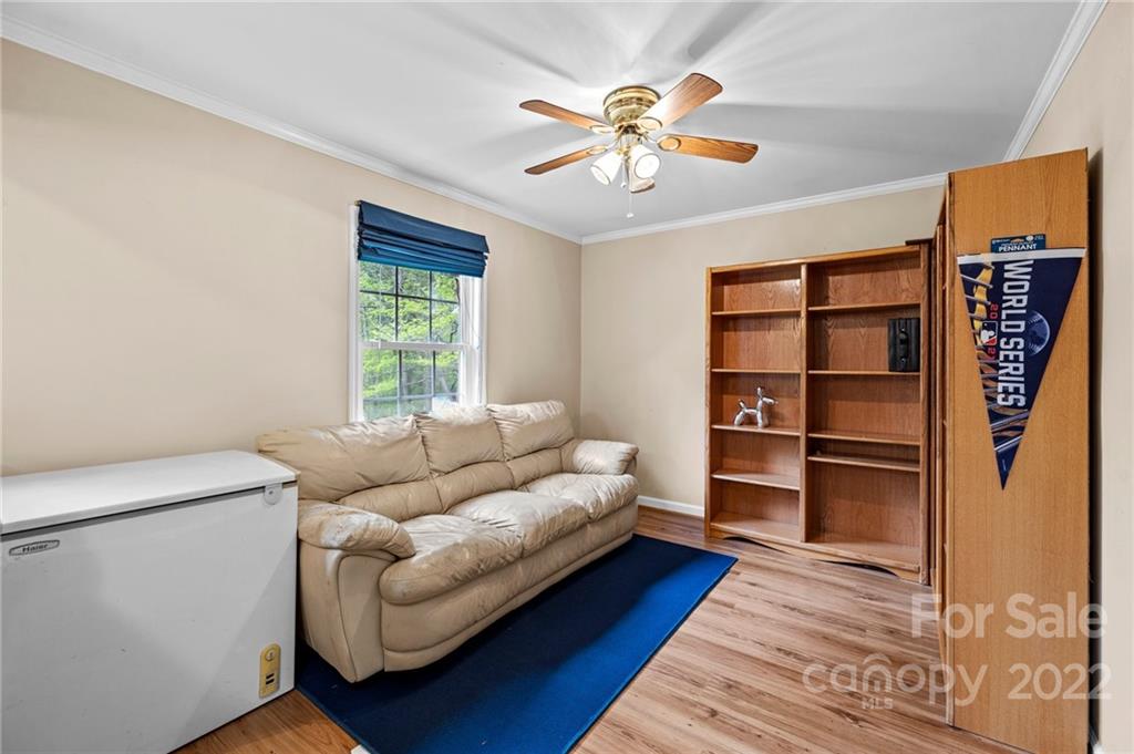 505 Springlake Road York, SC 29745 - Photo 16 of 40