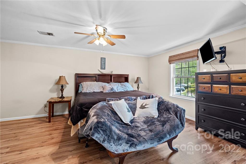 505 Springlake Road York, SC 29745 - Photo 26 of 40