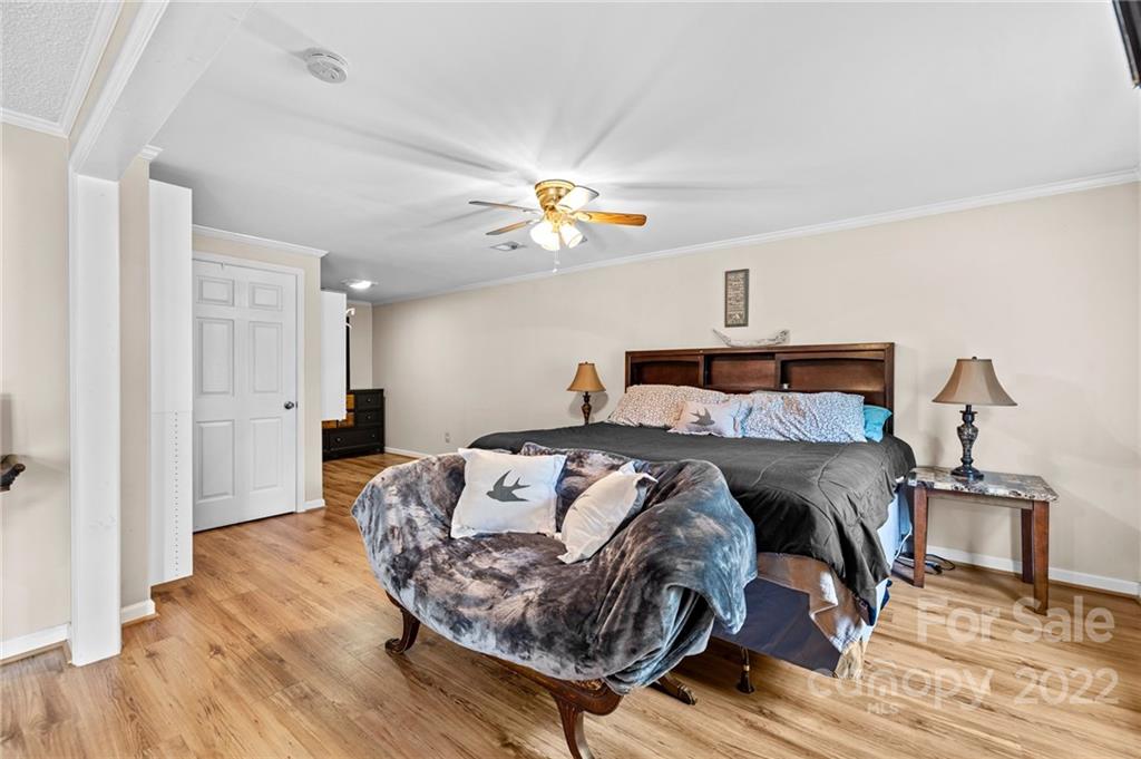 505 Springlake Road York, SC 29745 - Photo 27 of 40
