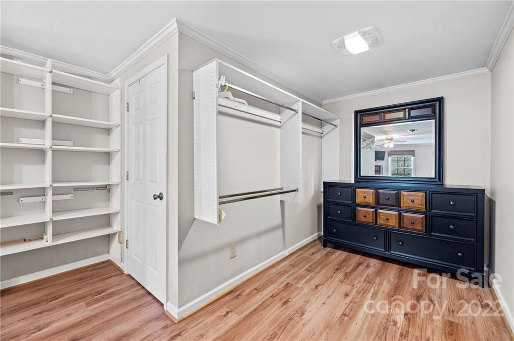 505 Springlake Road York, SC 29745 - Photo 28 of 40