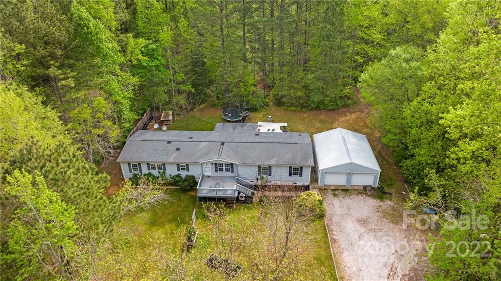 505 Springlake Road York, SC 29745 - Photo 4 of 40