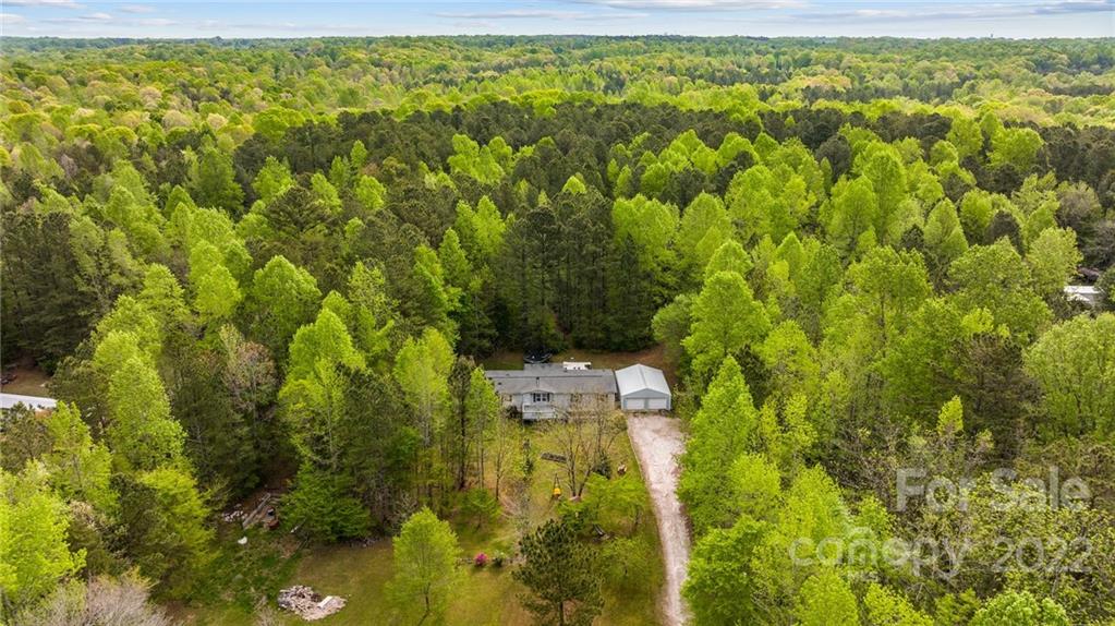 505 Springlake Road York, SC 29745 - Photo 6 of 40