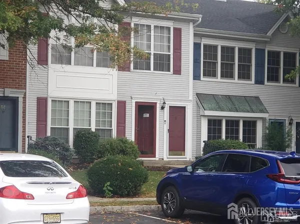 $2,800 | 96 Amethyst Way, Franklin Park, NJ 08823