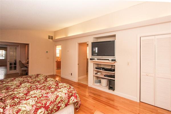 64 Viscount Road Longmeadow, MA 01106 - Photo 20 of 30