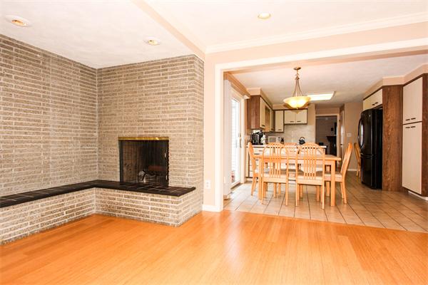64 Viscount Road Longmeadow, MA 01106 - Photo 9 of 30
