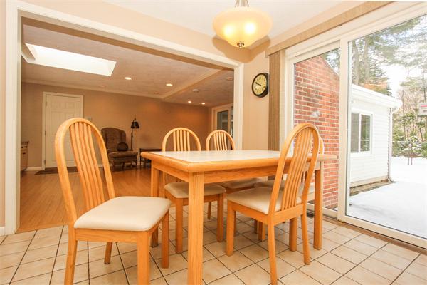 64 Viscount Road Longmeadow, MA 01106 - Photo 10 of 30