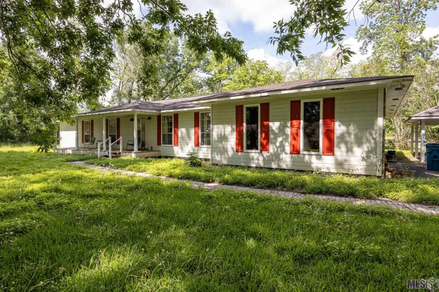 $875,000 | 6229 Rougon Road, Port Allen, LA 70767