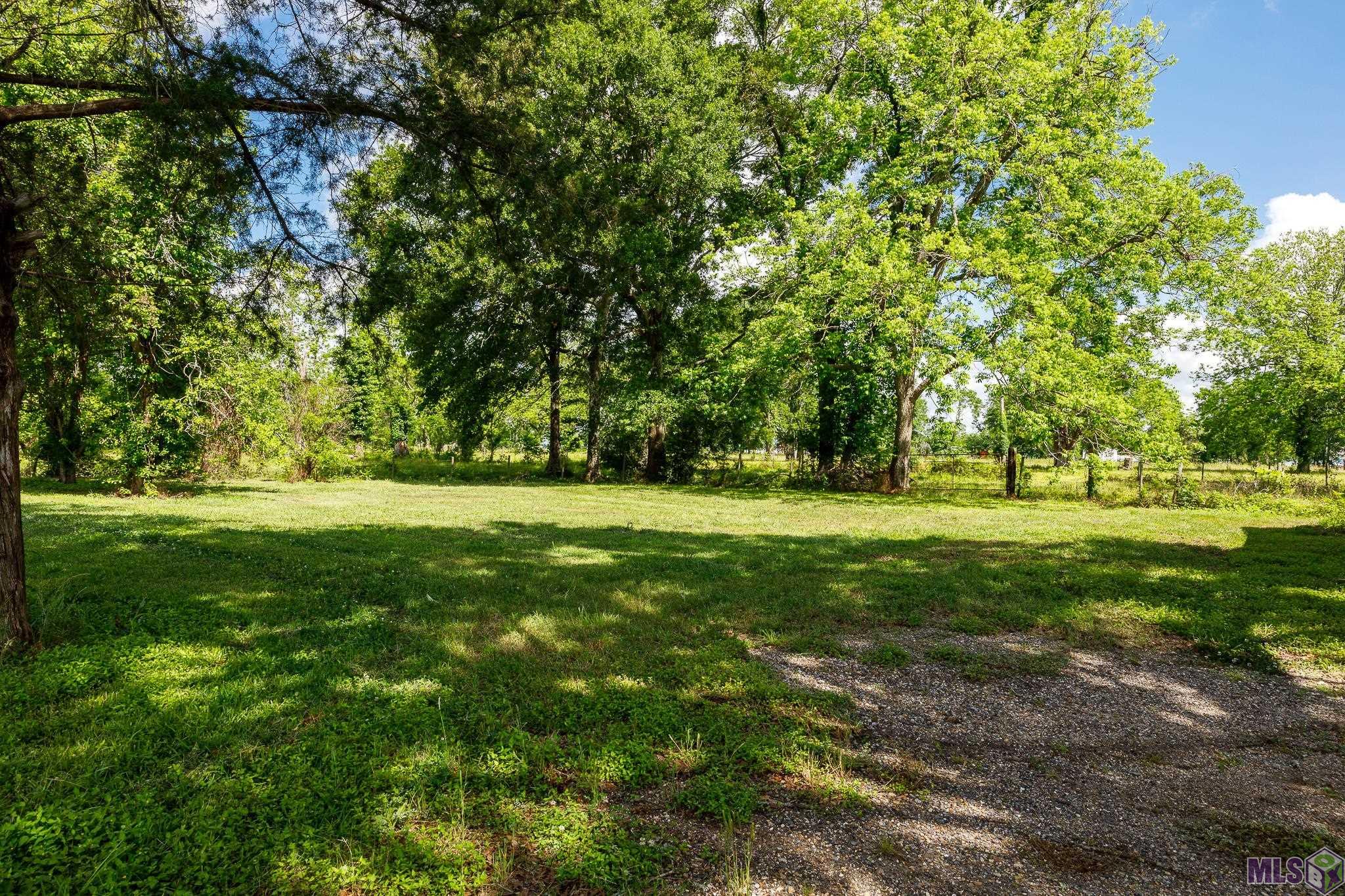 6229 Rougon Road Port Allen, LA 70767 - Photo 8 of 13