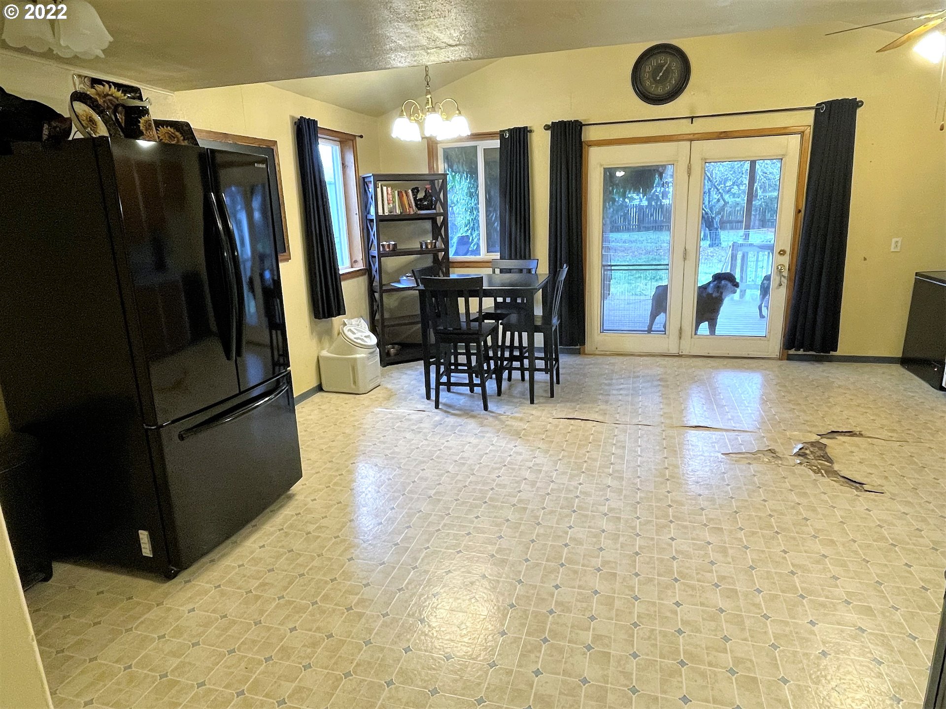 191 4th Street Dillard, OR 97496 - Photo 9 of 20 Gallery Image 9