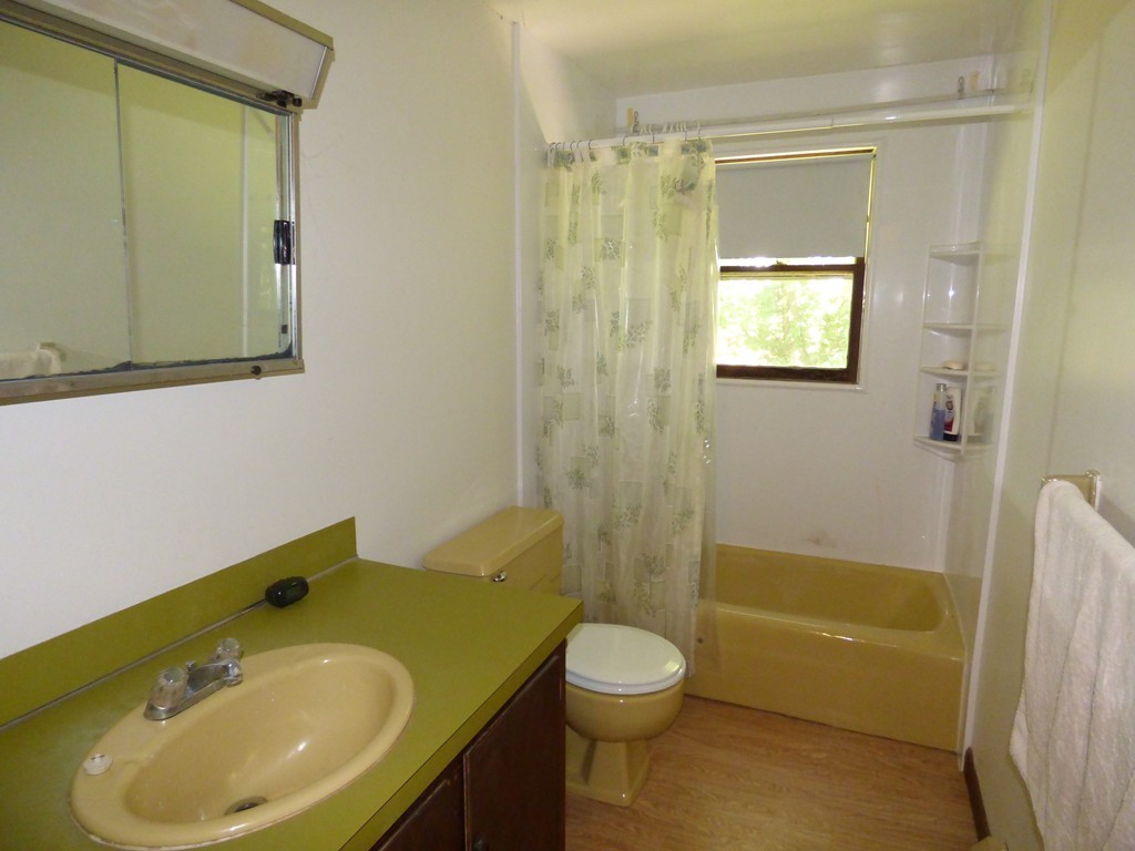 10 Hawley Road Hadley, MA 01035 - Photo 12 of 18 Gallery Image 12