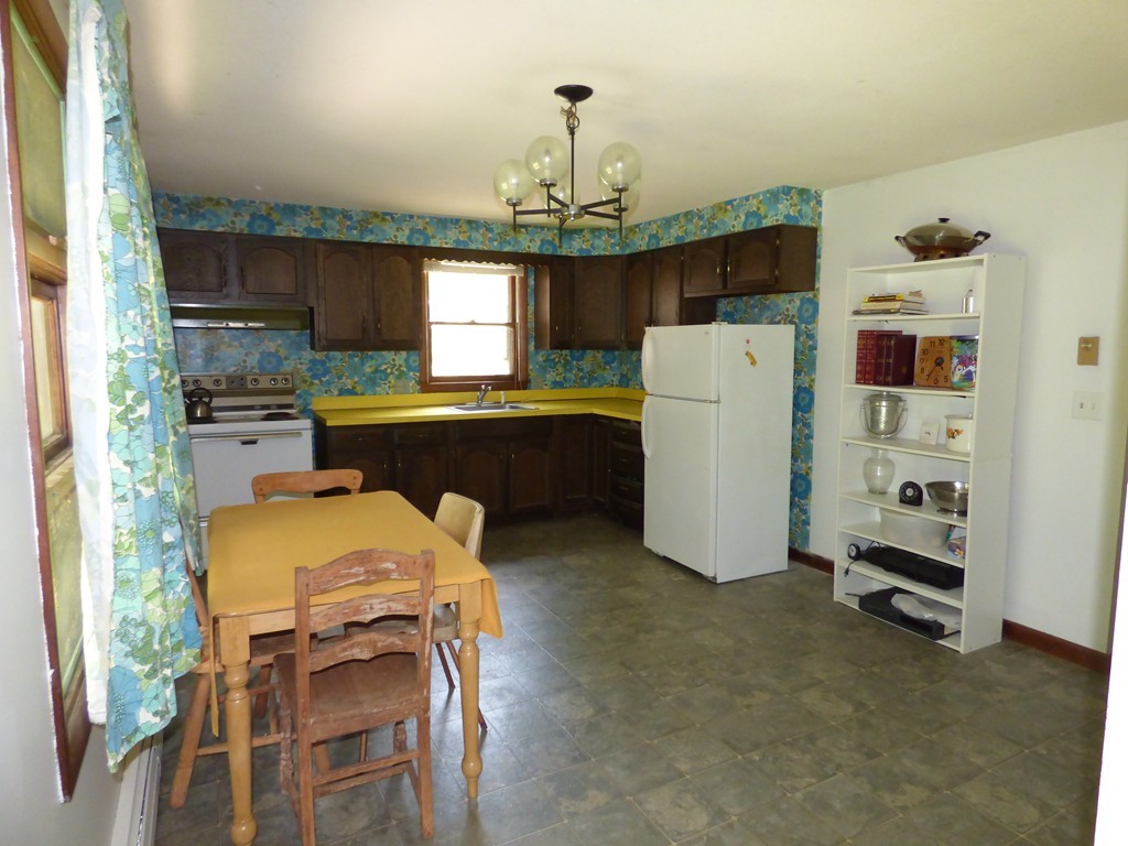 10 Hawley Road Hadley, MA 01035 - Photo 7 of 18 Gallery Image 7