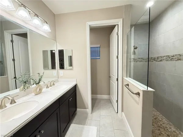 $3,400 | 19810 Coconut Harbor Circle, Fort Myers, FL 33908