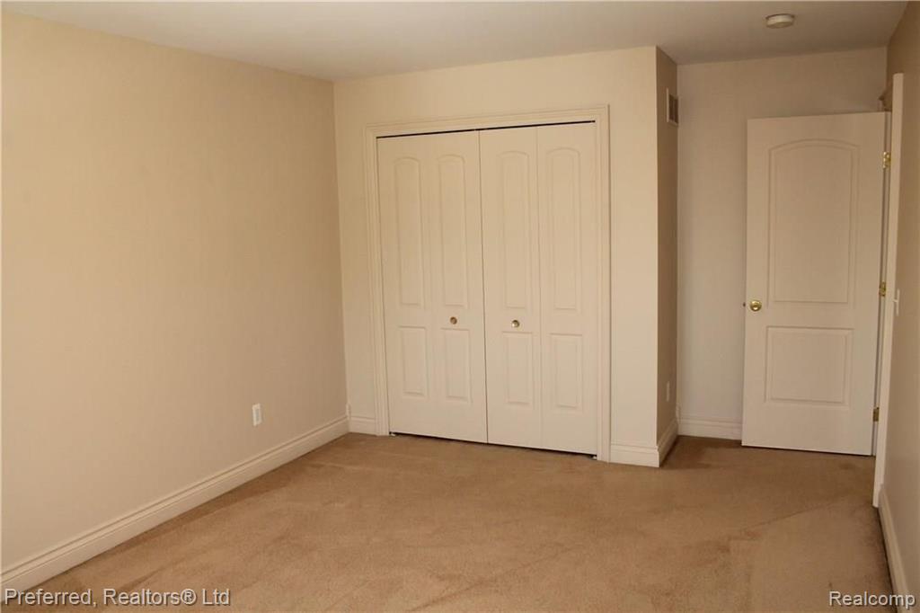 1264 North Lilley Road Canton, MI 48187 - Photo 28 of 34