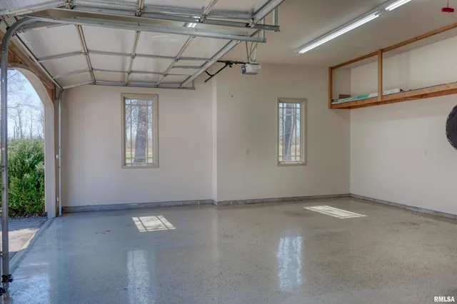 $399,000 | 10950 Prestwick Drive, Benton, IL 62812