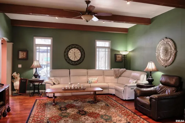 $399,000 | 10950 Prestwick Drive, Benton, IL 62812