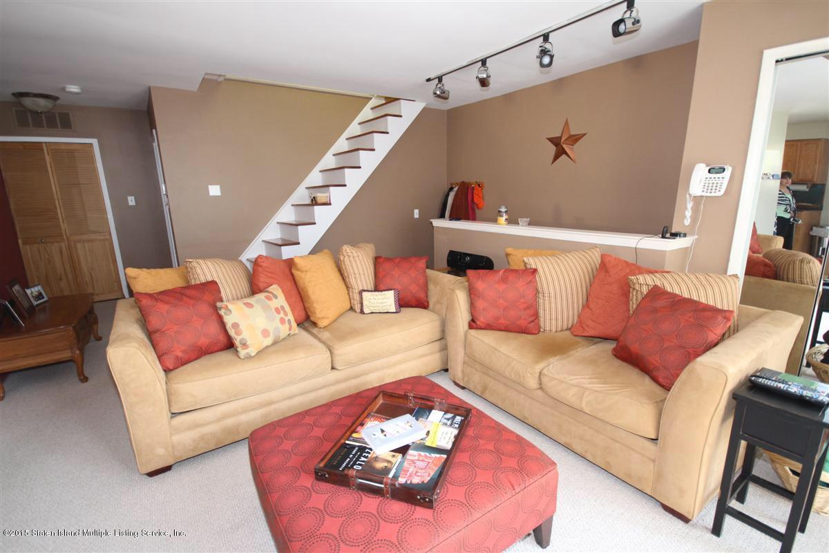 101 Stack Drive, Unit A Staten Island, NY 10312 - Photo 4 of 12 image