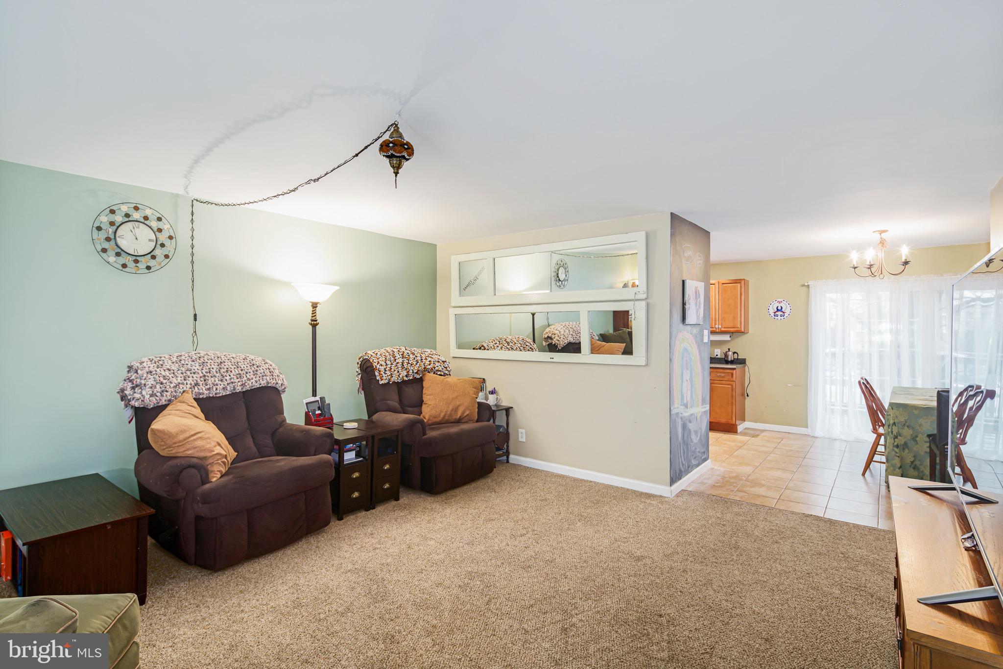 3110 Morning Glory Road Philadelphia, PA 19154 - Photo 7 of 33 Gallery Image 7
