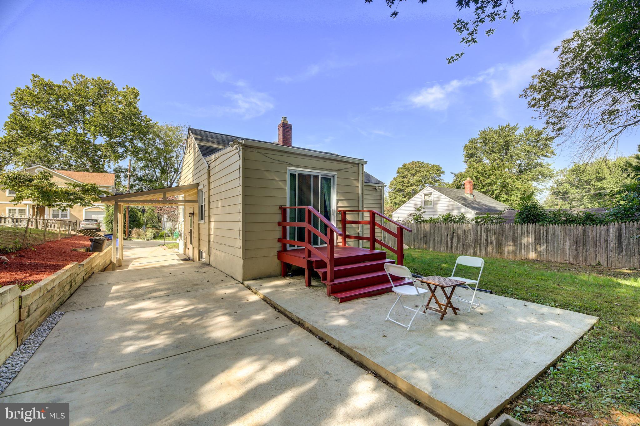 11707 Goodloe Road Silver Spring, MD 20906 - Photo 19 of 21 Exterior (Rear)