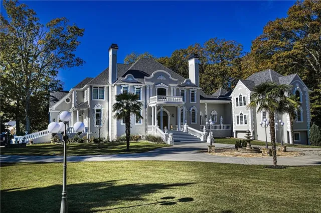 $3,995,000 | 6020 Riverside Drive, Atlanta, GA 30328