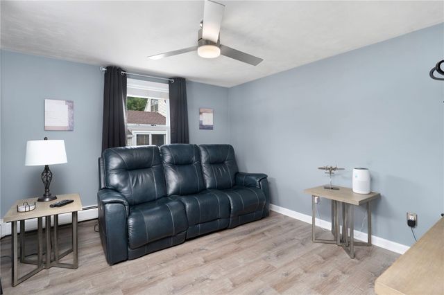 $382,500 | 118 Airway Road, Warwick, RI 02886