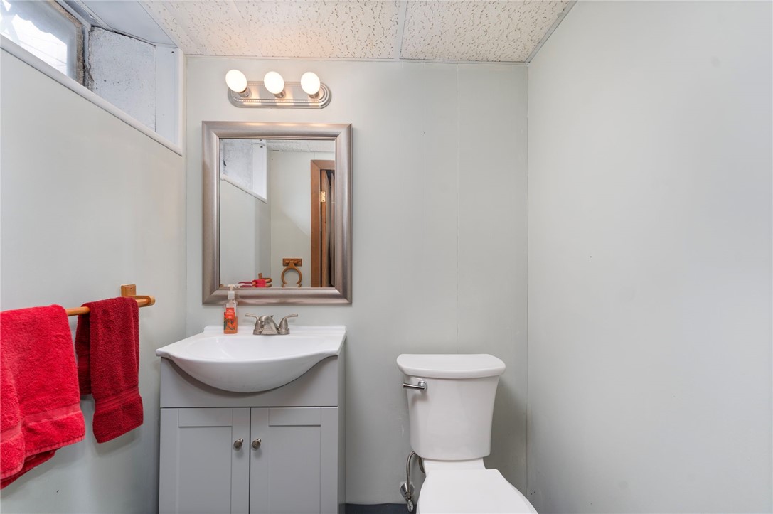 118 Airway Road Warwick, RI 02886 - Photo 27 of 39 Gallery Image 27