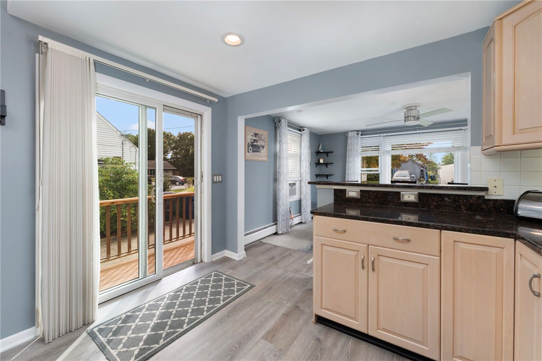118 Airway Road Warwick, RI 02886 - Photo 7 of 39 Gallery Image 7