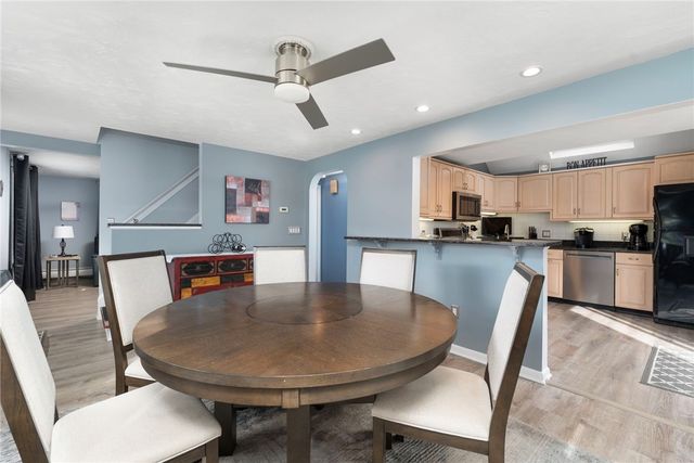 $382,500 | 118 Airway Road, Warwick, RI 02886