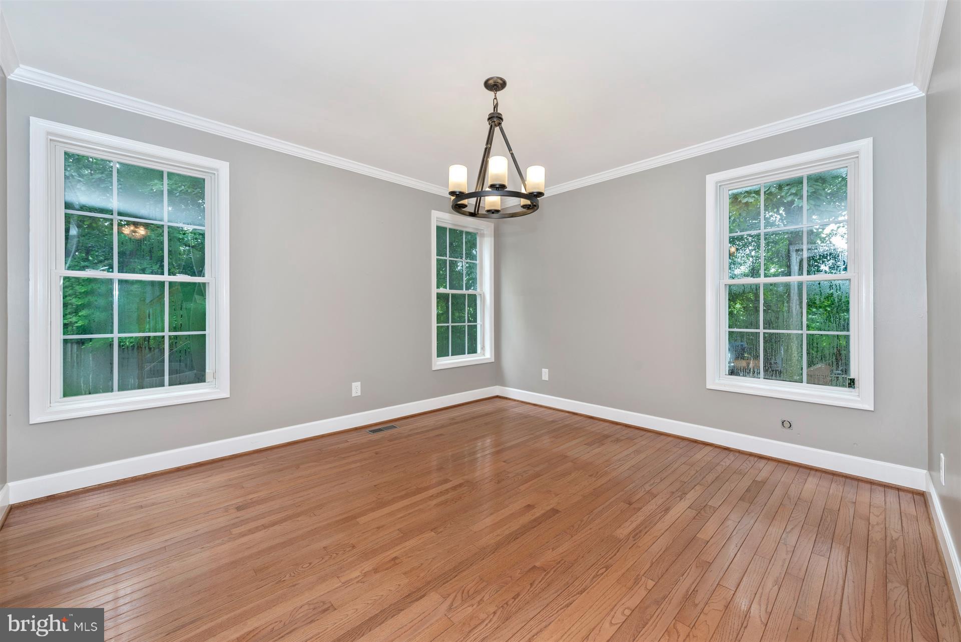10732 Liberty Road Frederick, MD 21701 - Photo 12 of 30 Dining Room