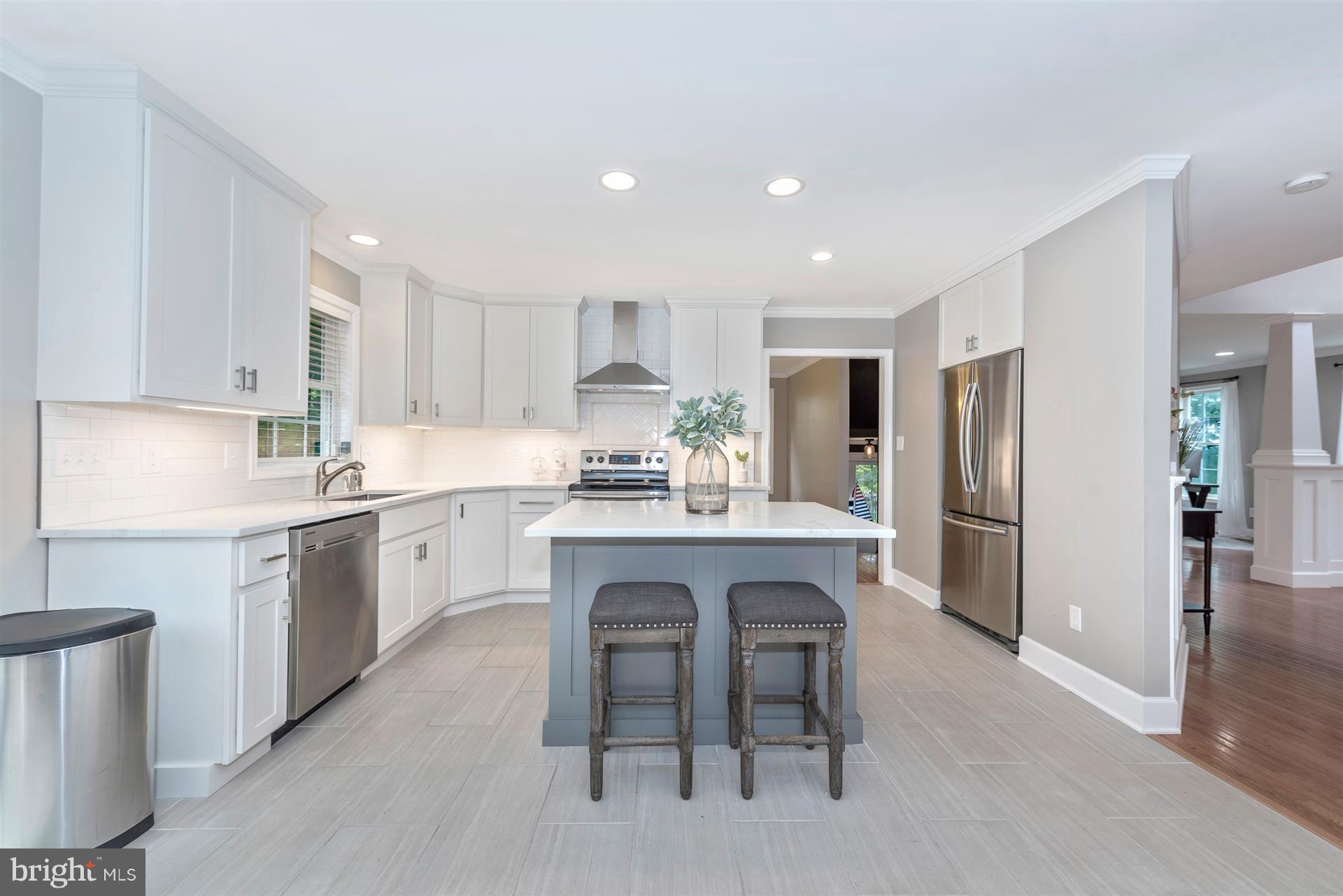 10732 Liberty Road Frederick, MD 21701 - Photo 13 of 30 All new stainless steel appliances