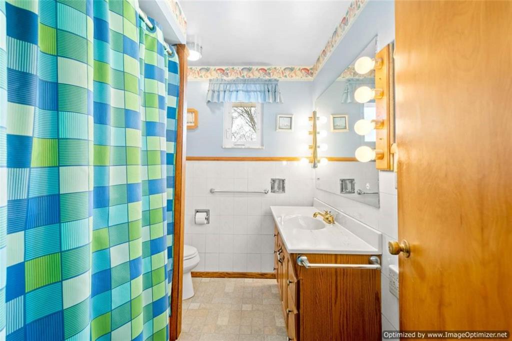 228 Bateman Road Oakdale, PA 15071 - Photo 14 of 25 Gallery Image 14