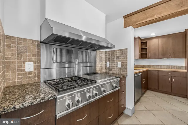 $420,000 | 5506 Jefferson Pike, Frederick, MD 21703