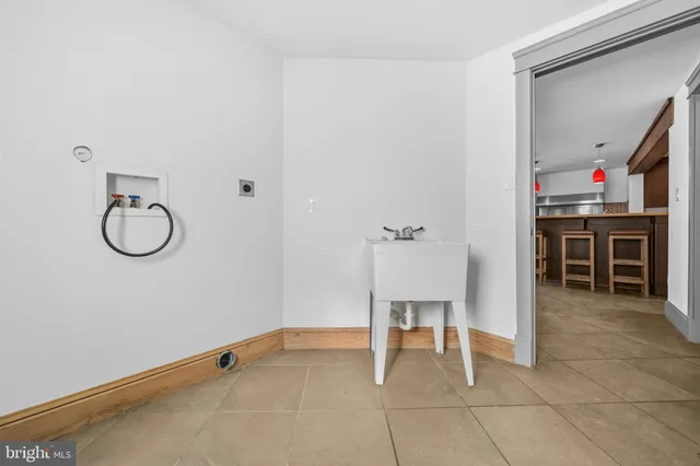 $420,000 | 5506 Jefferson Pike, Frederick, MD 21703