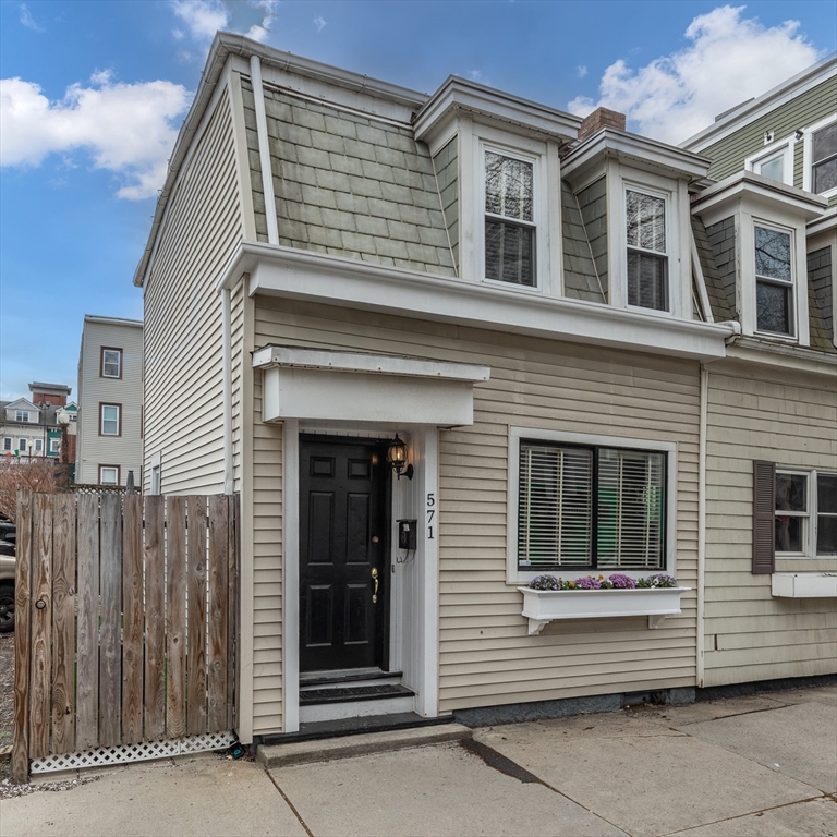 571 East 3rd Street Boston, MA 02127 - Photo 17 of 20 a view of a house with a door and a window