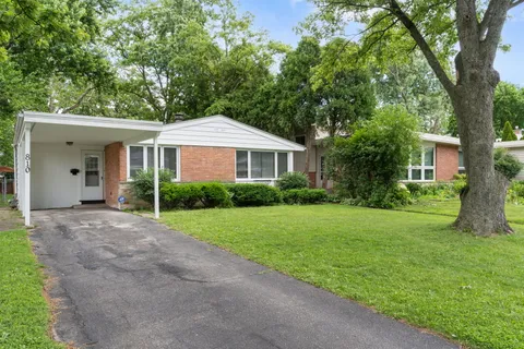$425,000 | 810 Leamington Avenue, Wilmette, IL 60091