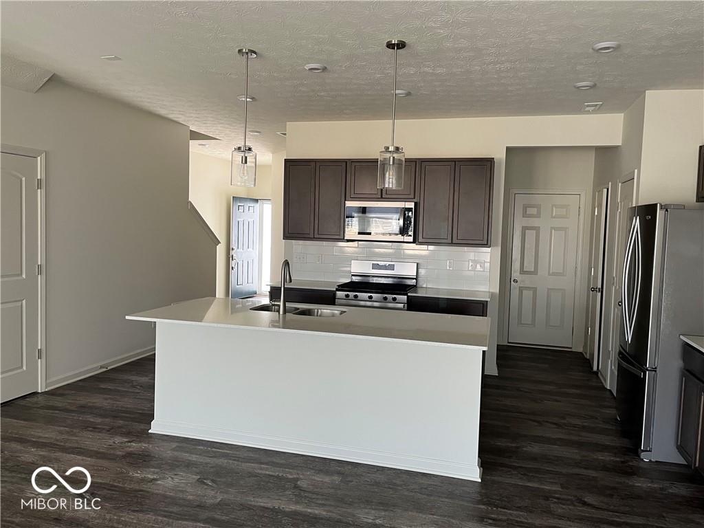 13517 Dewpoint Lane Fishers, IN 46037 - Photo 6 of 23