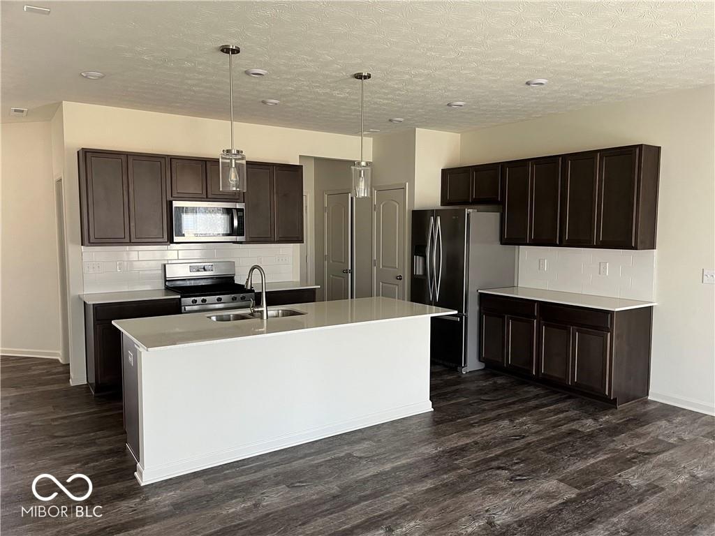 13517 Dewpoint Lane Fishers, IN 46037 - Photo 7 of 23