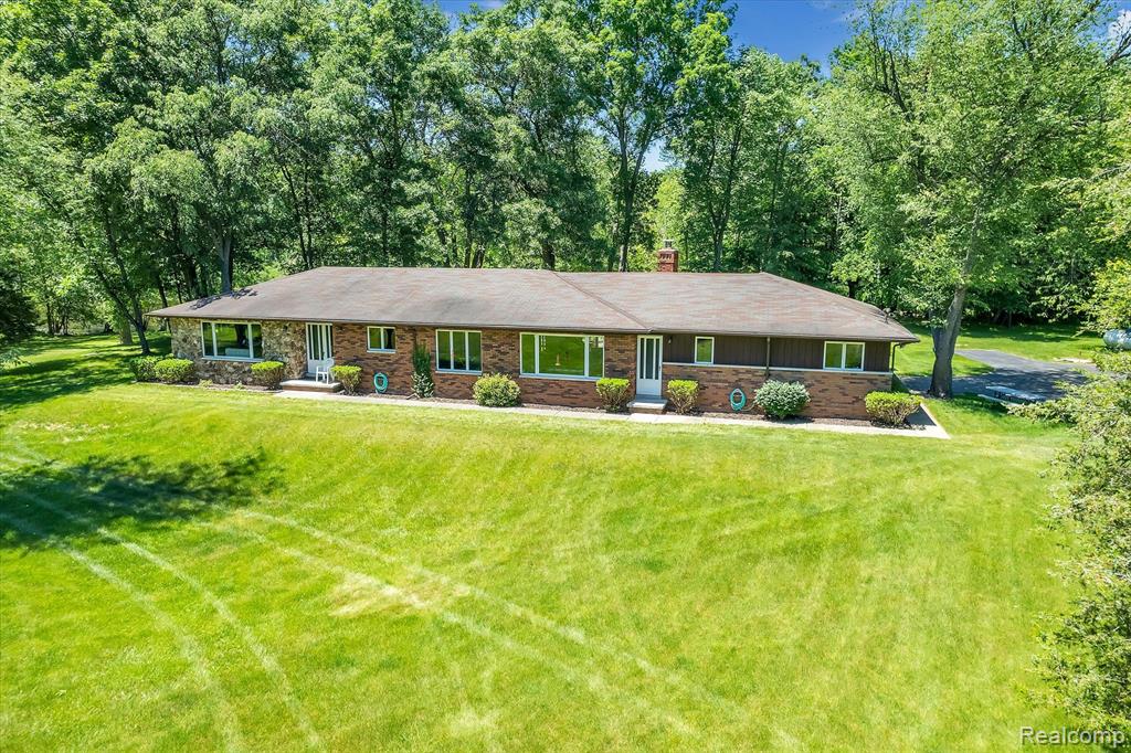 9357 Huron River Drive Dexter, MI 48130 - Photo 42 of 63