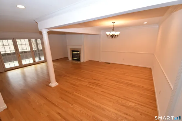 $3,300 | 109 Overshot Drive, Unit 109, Glastonbury, CT 06073