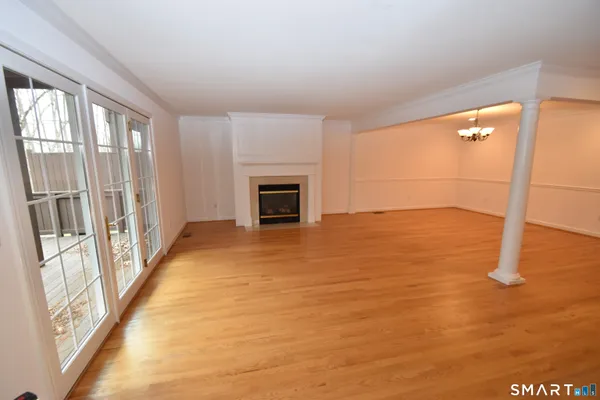 $3,300 | 109 Overshot Drive, Unit 109, Glastonbury, CT 06073