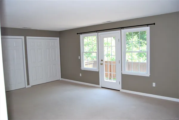 $3,300 | 109 Overshot Drive, Unit 109, Glastonbury, CT 06073