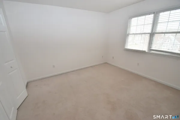 $3,300 | 109 Overshot Drive, Unit 109, Glastonbury, CT 06073