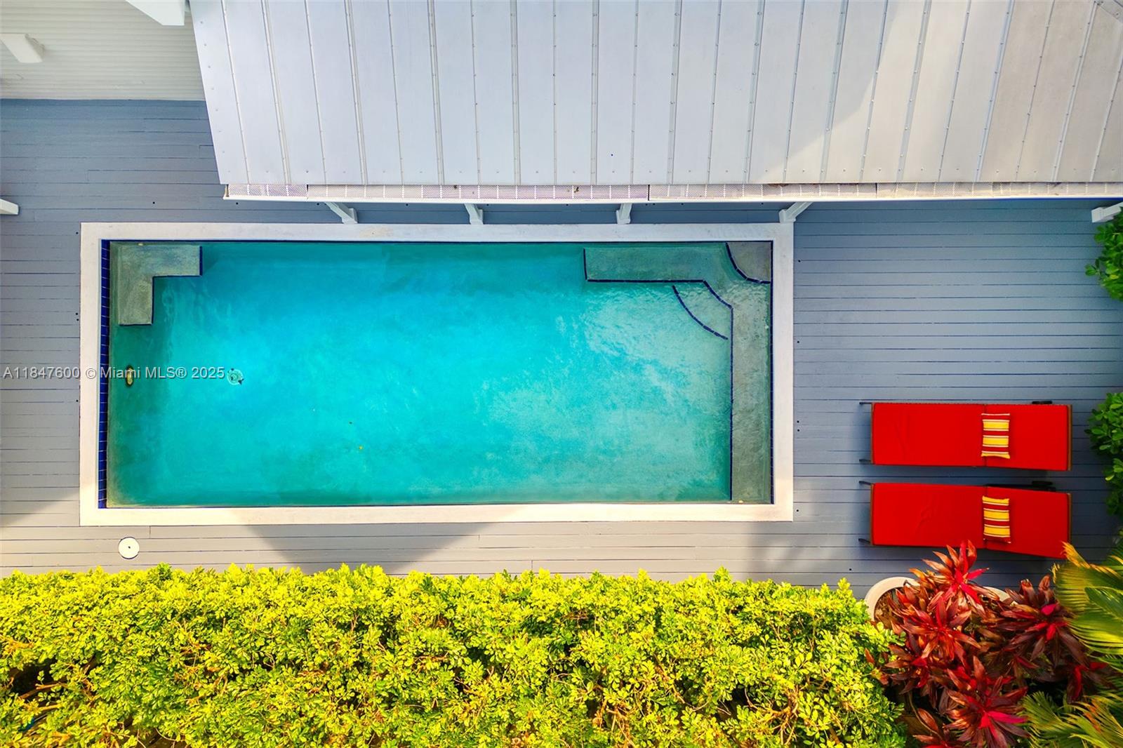 1114 Packer Street Key West, FL 33040 - Photo 2 of 98