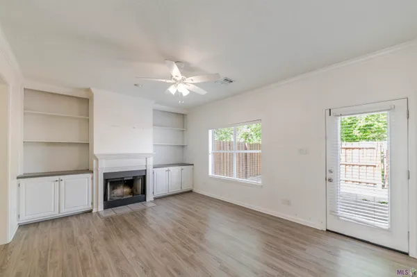 $1,300 | 203 Rue D 'Iberville, Houma, LA 70360