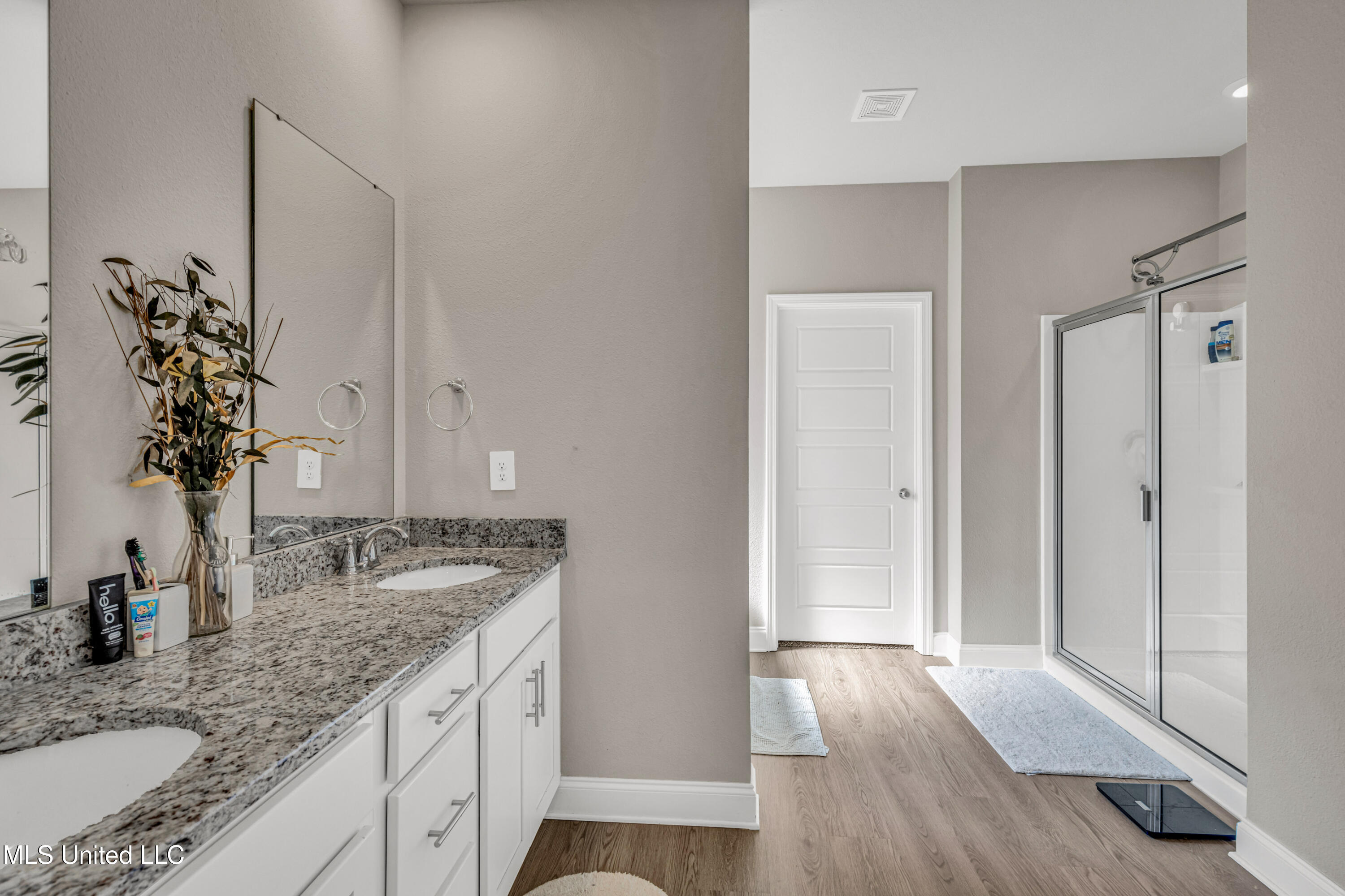 8008 Crawford Drive Long Beach, MS 39560 - Photo 19 of 36 8008CrawfordDr-18