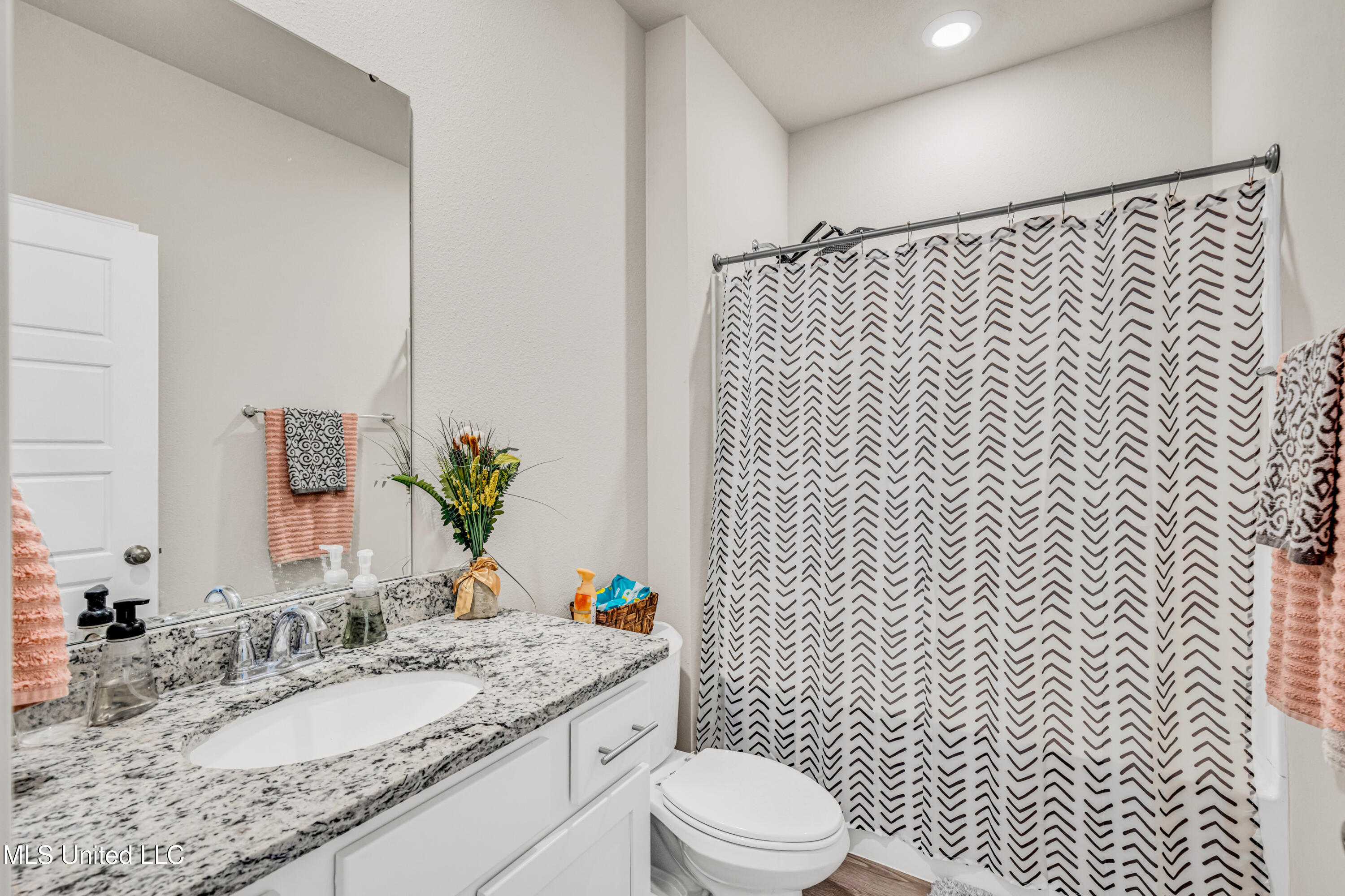 8008 Crawford Drive Long Beach, MS 39560 - Photo 23 of 36 8008CrawfordDr-24