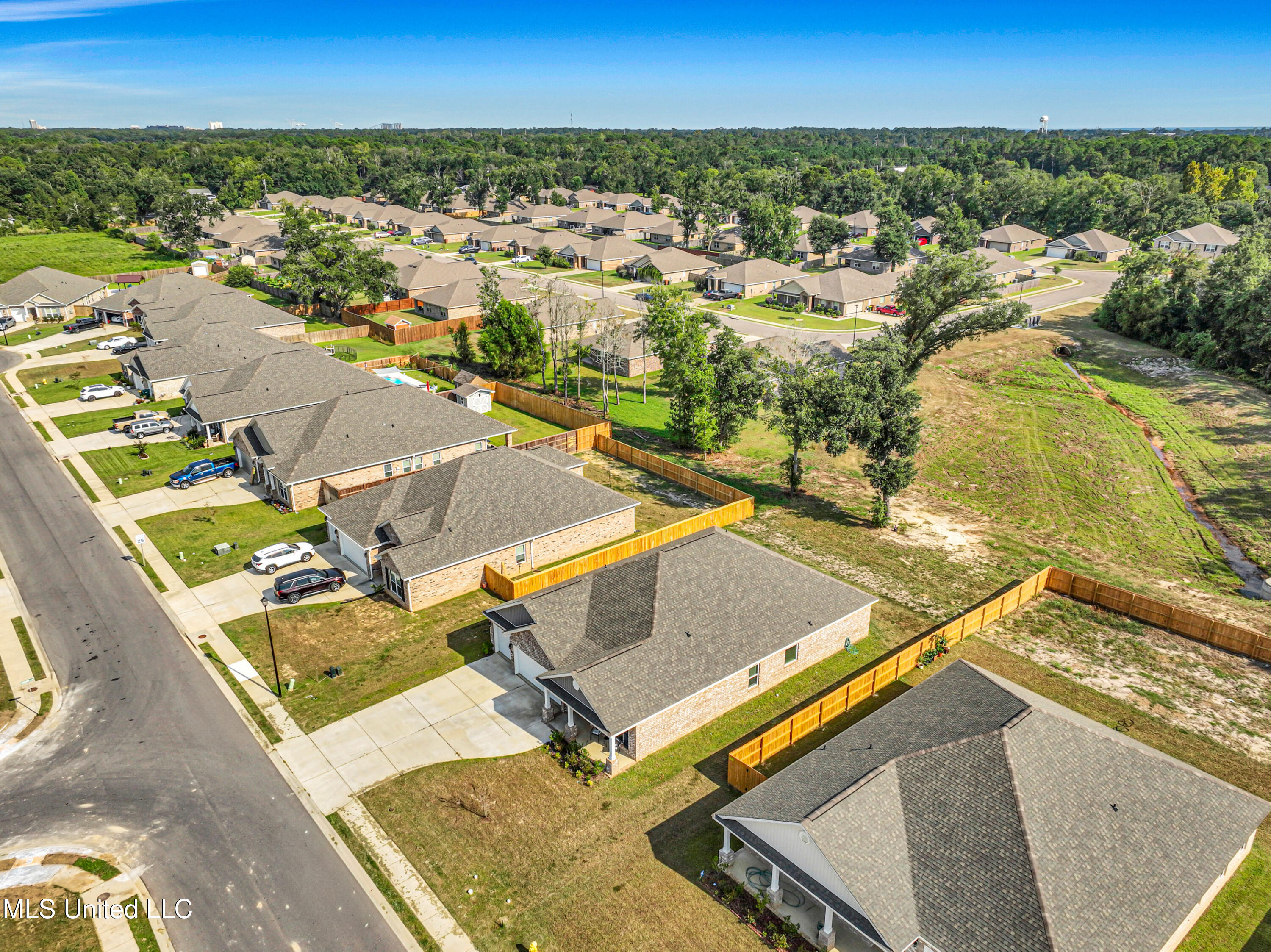 8008 Crawford Drive Long Beach, MS 39560 - Photo 35 of 36 8008CrawfordDr-34