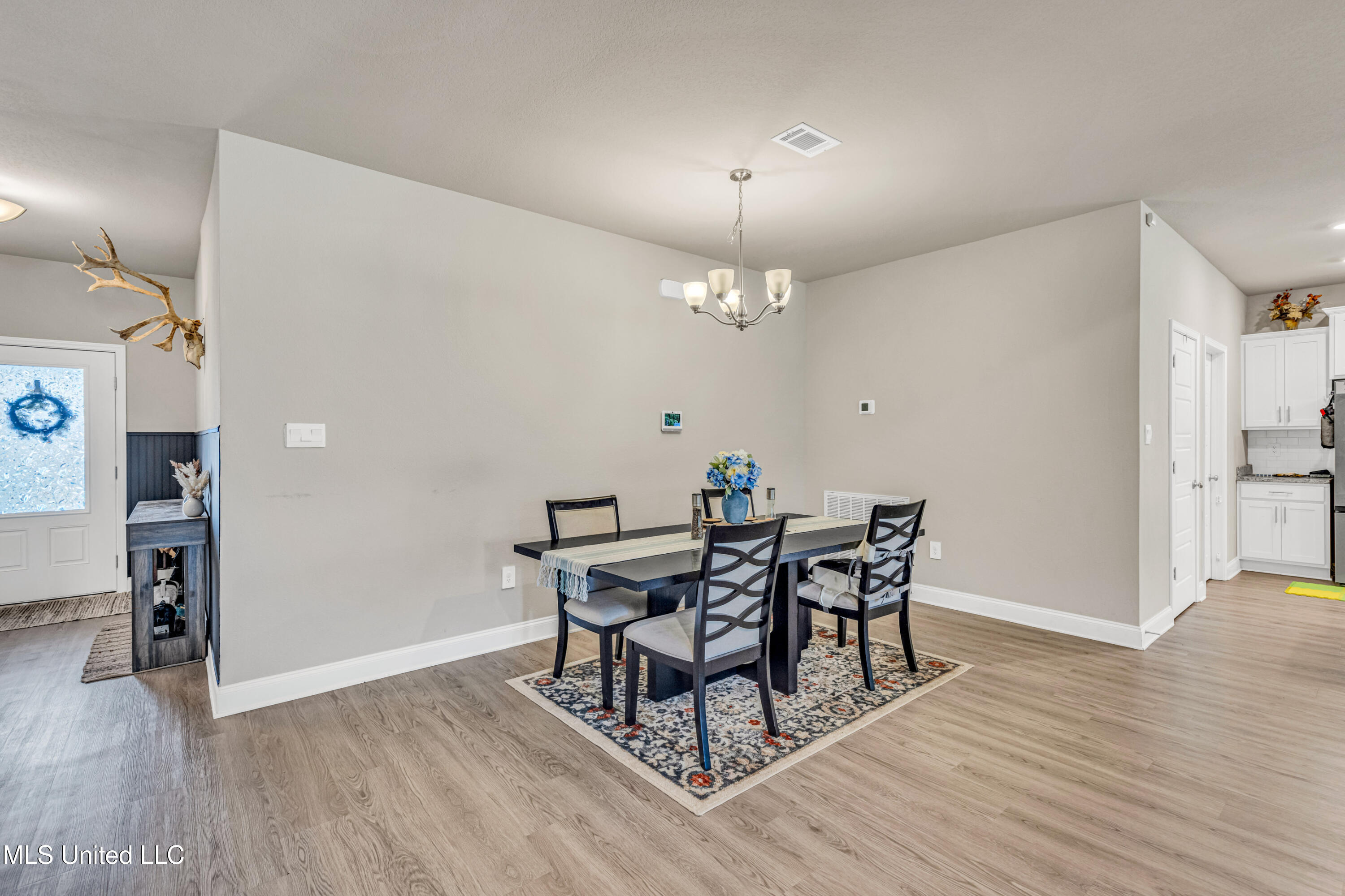 8008 Crawford Drive Long Beach, MS 39560 - Photo 9 of 36 8008CrawfordDr-15